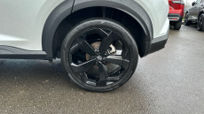 Nissan Juke 1.0 DiG-T Tekna 5dr Petrol Hatchback